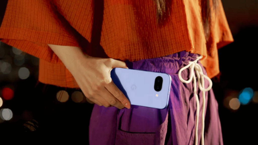 Google, Rekor Batarya ve iPhone Tarzında Tasarımla Pixel 9a'yı Tanıttı