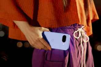 Google, Rekor Batarya ve iPhone Tarzında Tasarımla Pixel 9a'yı Tanıttı