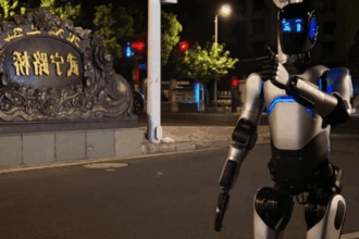 Çin’in İnsan Benzeri Robotu A2, Şehirler Arası 106 Kilometre Yürüyerek Dünya Rekoru Kırdı