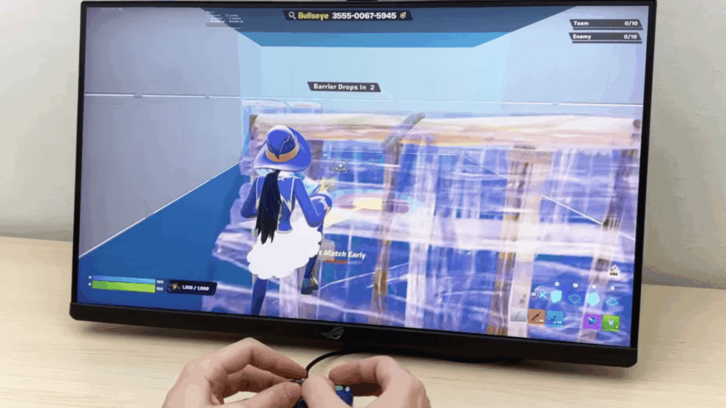 GameCube Kontrolcüsü Şeklindeki Minik Anahtarlık Çalışan Bir Oyun Kumandasına Dönüştürüldü